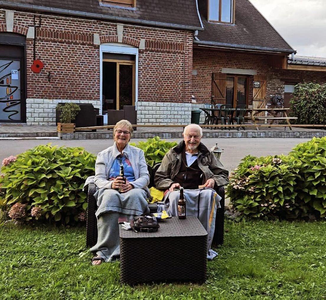 Le Clos Du Clocher Gueudecourt Zewnętrze zdjęcie
